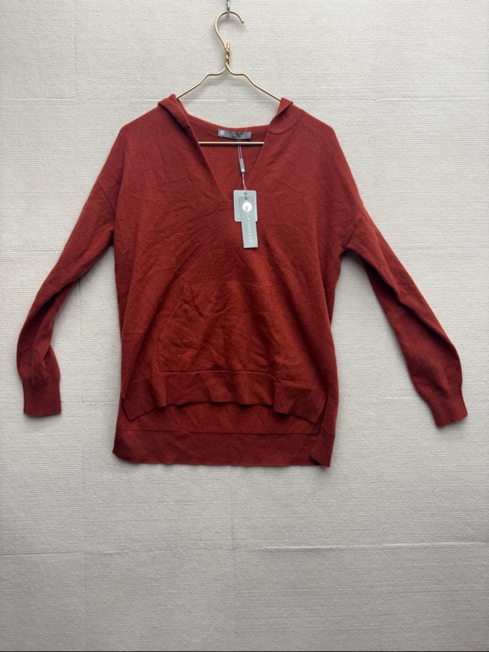 New InCashmere | small Women's V-Neck Hoodie Sweater in Rust